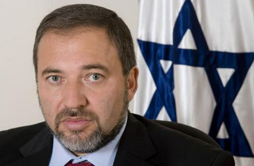 Ізральському екс-міністру Ліберману висунули офіційні звинувачення.